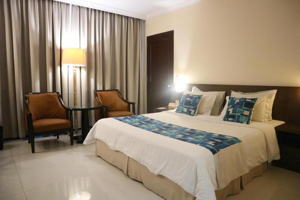 Kedaton Hotel Bandung Exteriör bild