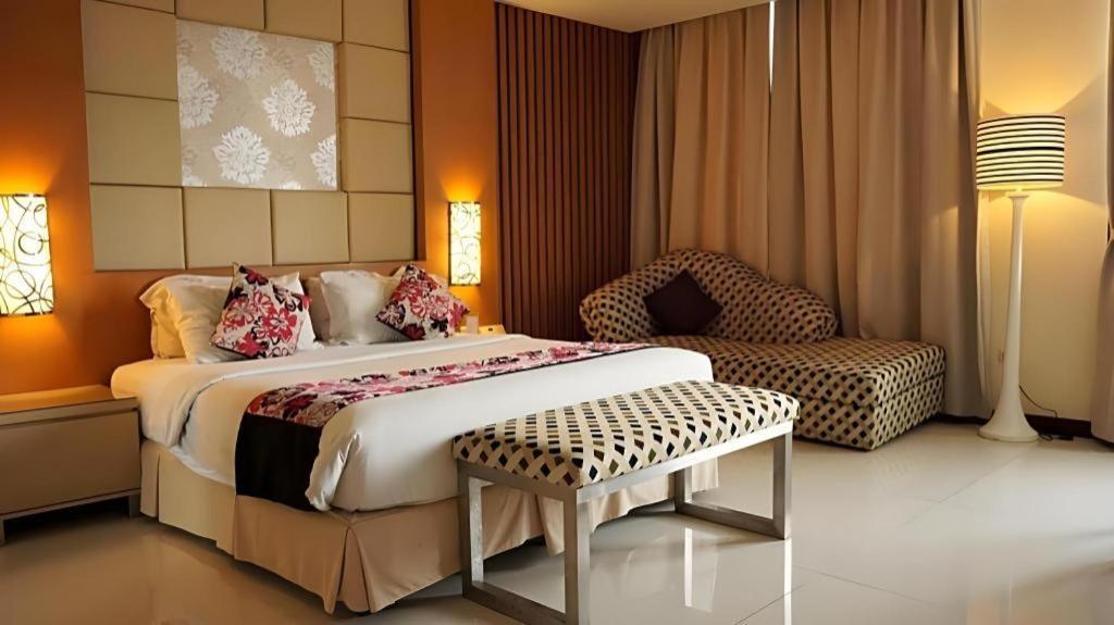 Kedaton Hotel Bandung Exteriör bild