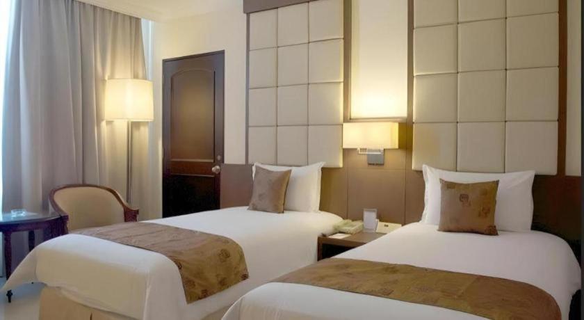 Kedaton Hotel Bandung Exteriör bild