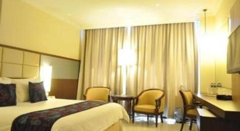 Kedaton Hotel Bandung Exteriör bild