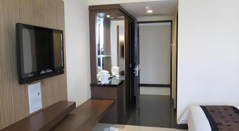 Kedaton Hotel Bandung Exteriör bild